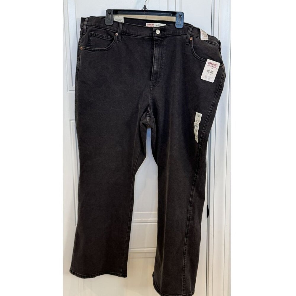 NWT Signature by Levis Size 24 High-Rise Kick Boot Jeans Black Charcoal Wash